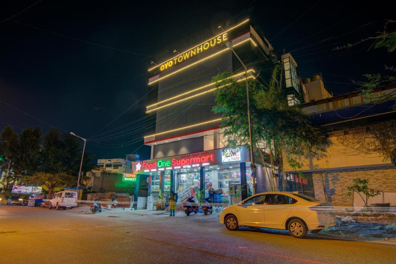 Hotel Oyo Townhouse 104 Koramangala Maharaja Signal Bengaluru Zewnętrze zdjęcie